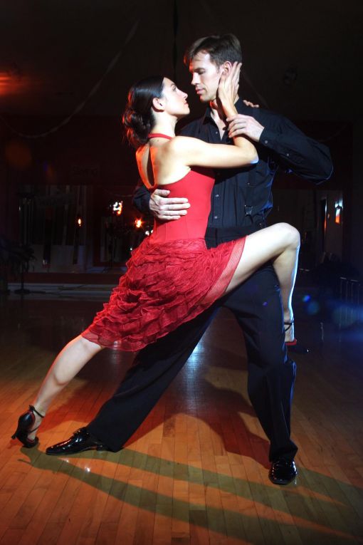  danscı ve sanatçı fiyatları, tango, salsa, çaça, dans dersleri