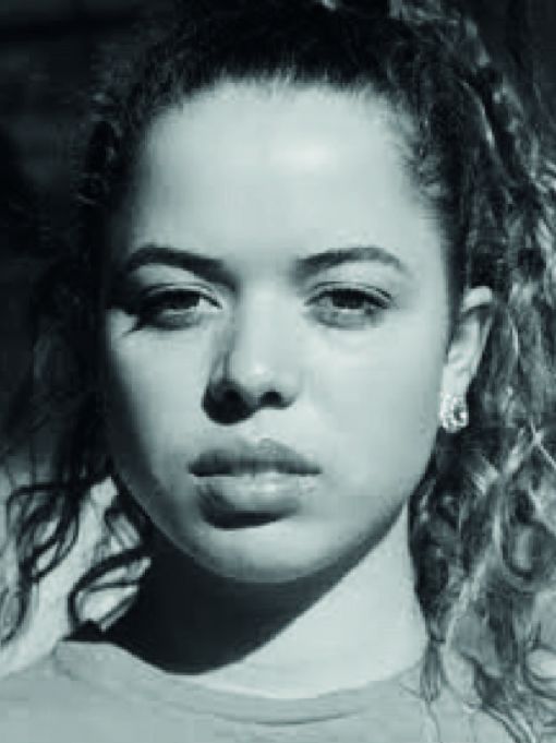 nilüfer yanya menajeri, nilüfer yanya menejeri, nilüfer yanya iletişim, nilüfer yanya iletişimi, nilüfer yanya konser fiyatı, kum organizasyon, nilüfer yanya web sitesi 